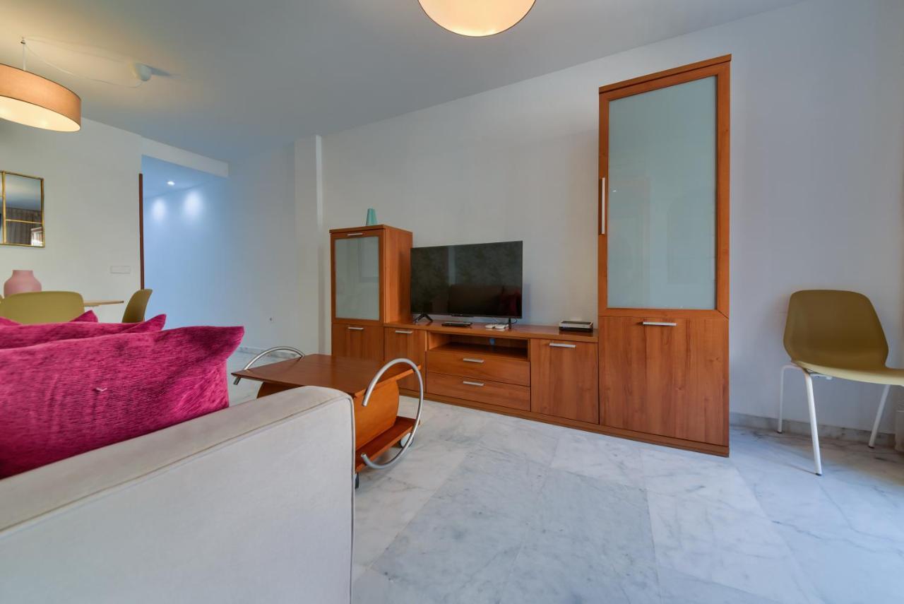 Holidays2malaga Ayala 450 Mts From & Terrace Malaga