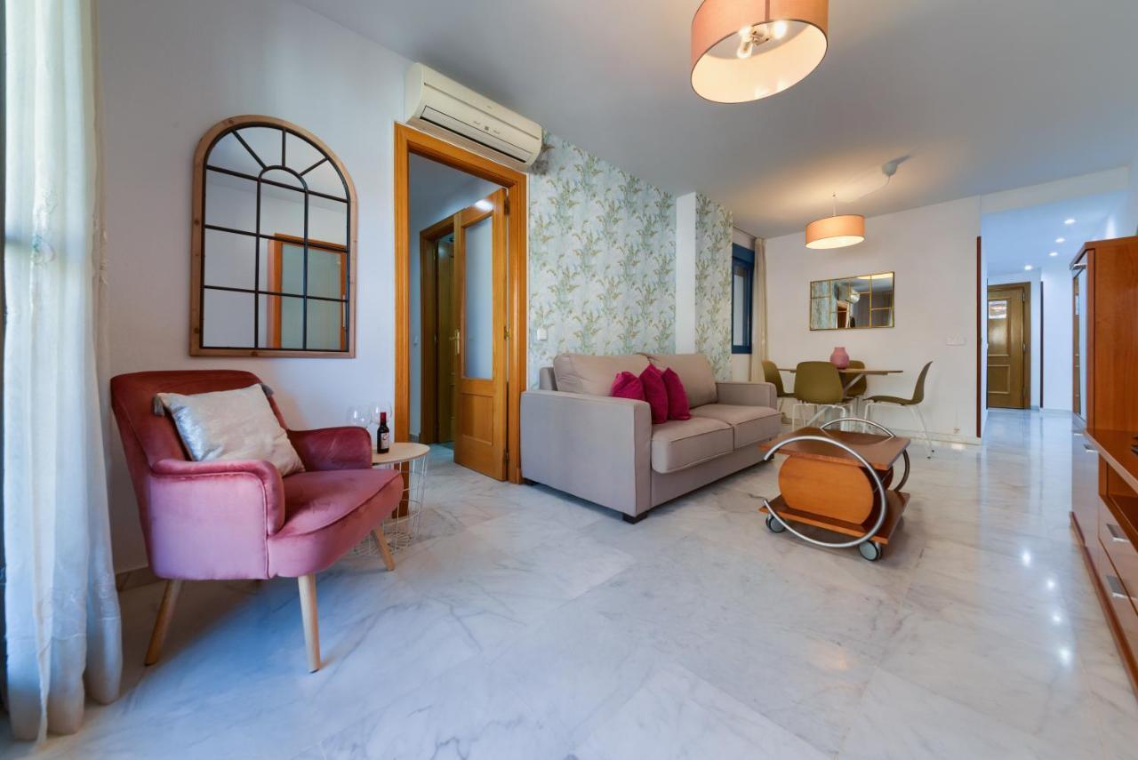 Apartament Holidays2malaga Ayala 450 Mts From & Terrace