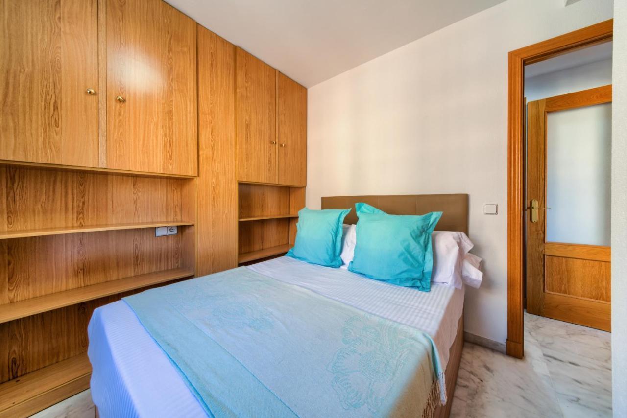 Holidays2malaga Ayala 450 Mts From & Terrace Apartament Malaga