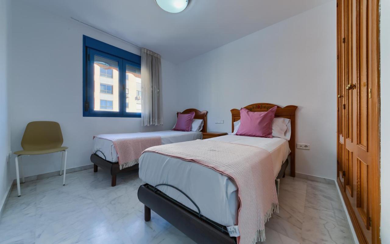 Holidays2malaga Ayala 450 Mts From & Terrace * Malaga